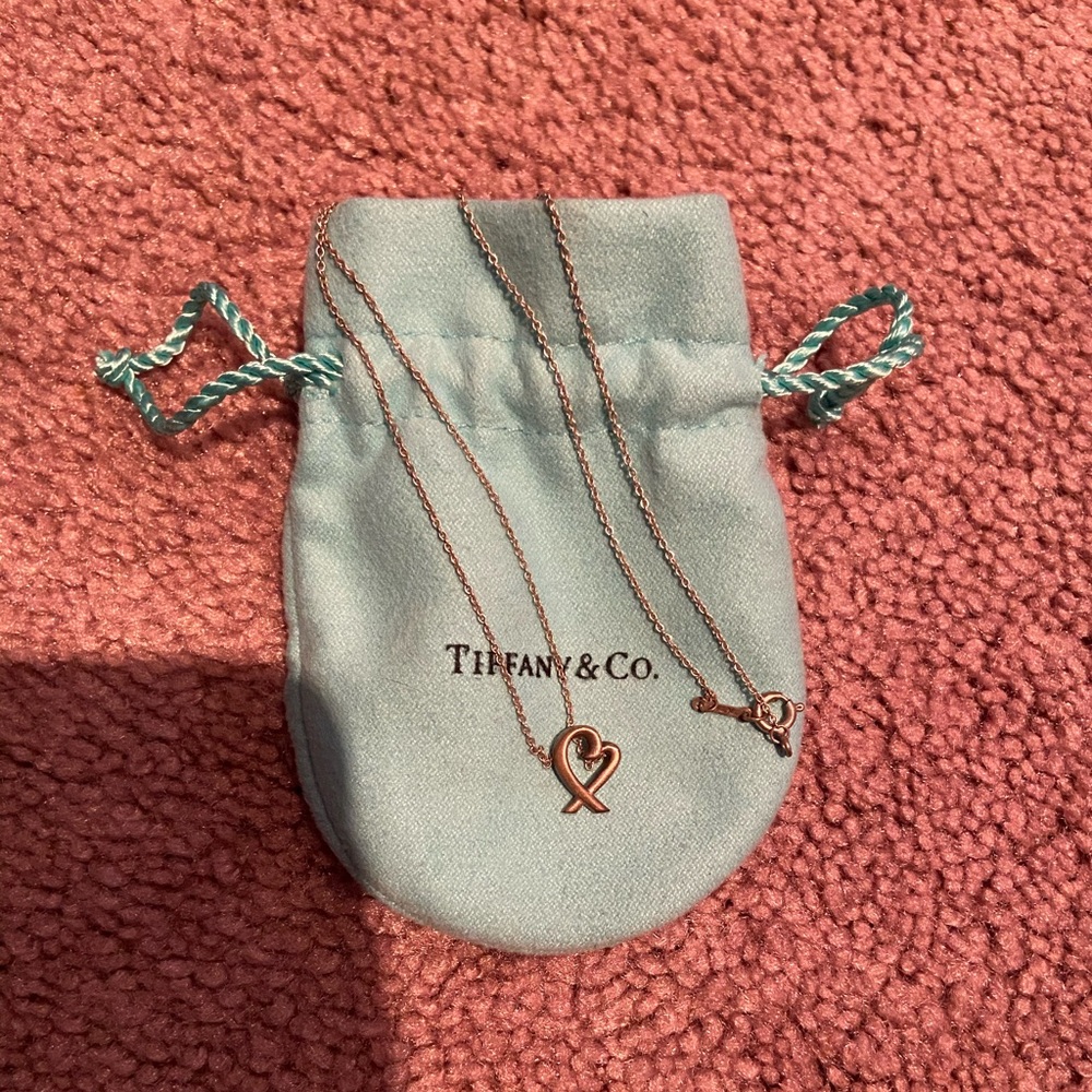 Tiffany and Co heart pendant necklace